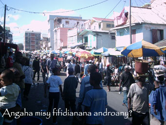 Fitetezana ireo biraom-pifidianana vitsivitsy teto Antananarivo.